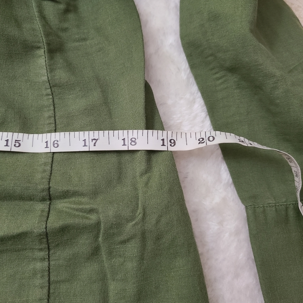 💥40% Off💥 Banana Republic army green button down long sleeve shirt - Picture 7 of 7